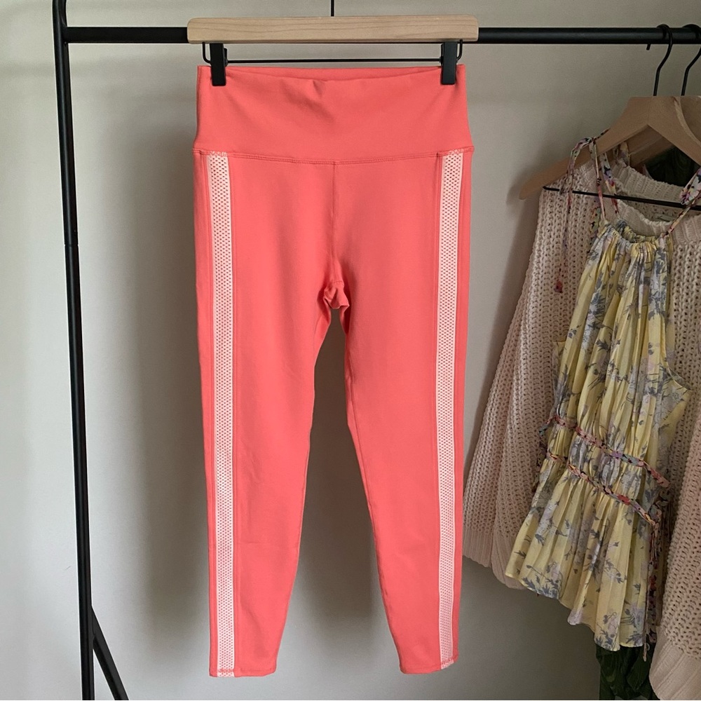 Fabletics Define High Waisted 7/8 Leggings